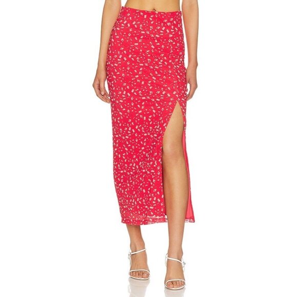 Free People Rosalía Midi Skirt Medium Size Cherry Red Stretch Elastic Waist - Picture 1 of 9